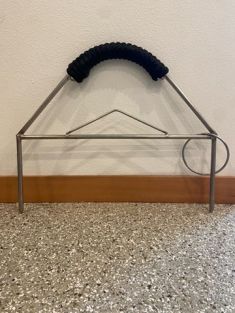 Stainless Steel Bowperch  wrapped with nylon rope. 22 1/2 inch wide perfect for Red tail, Harris and Goshawks