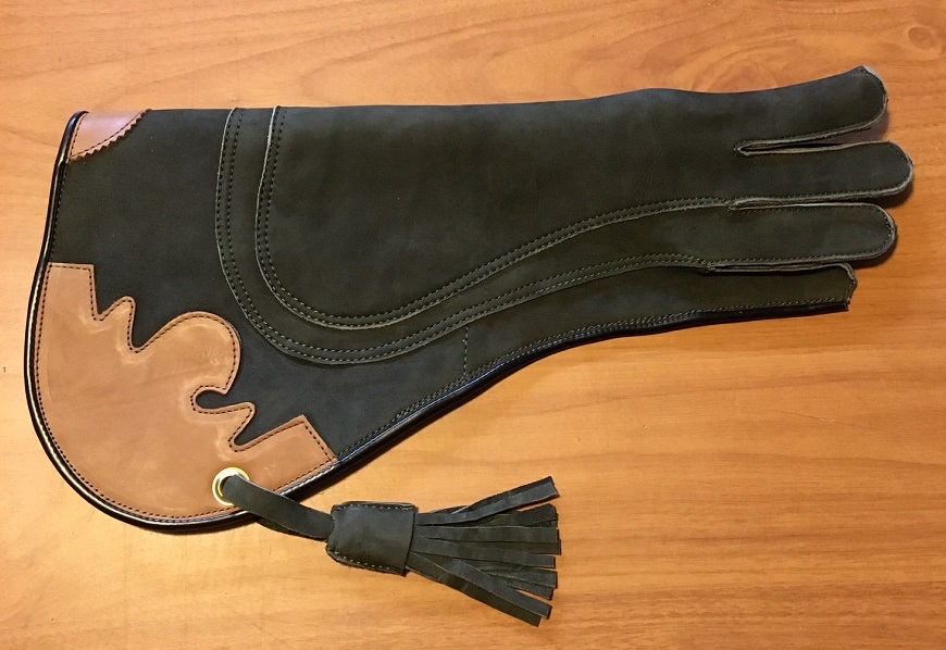 THREE LAYER 17 INCH EAGLE GLOVE, RIGHT HAND OLIVE GREEN COLOR